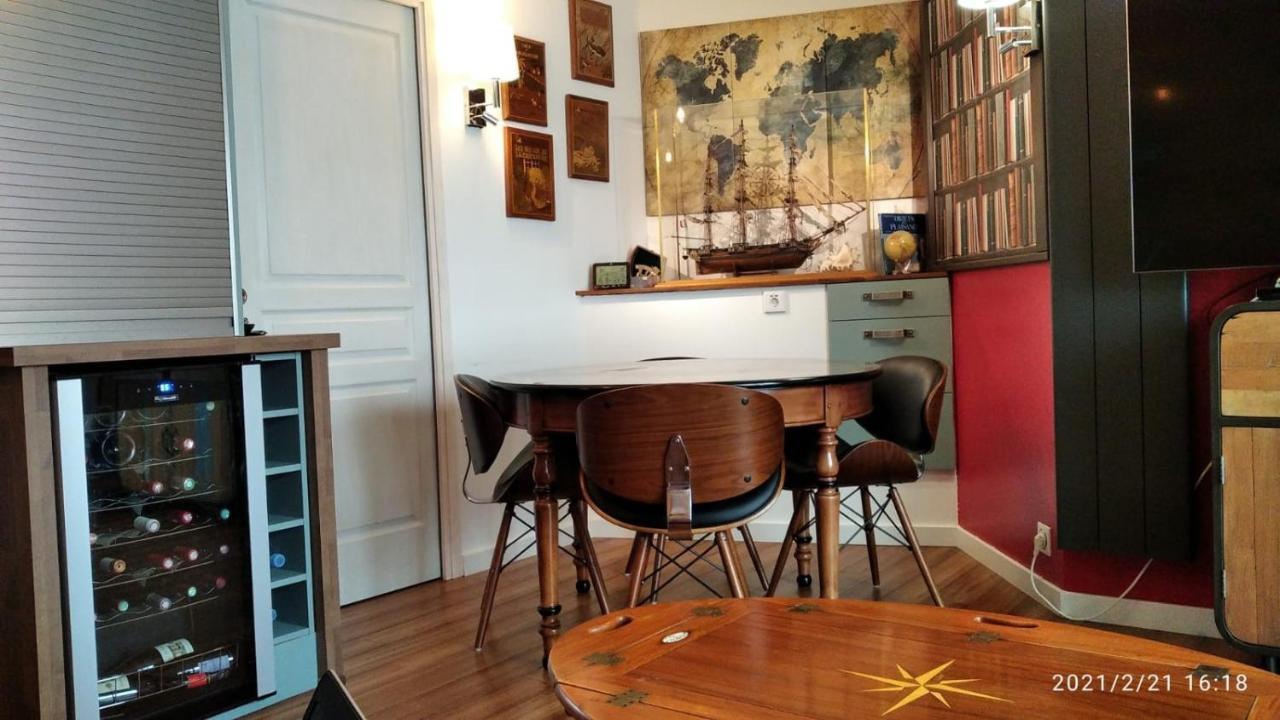 Appartement Cosy Les Pieds Dans L'Eau, Vue Mer Exceptionnelle โครซง ภายนอก รูปภาพ